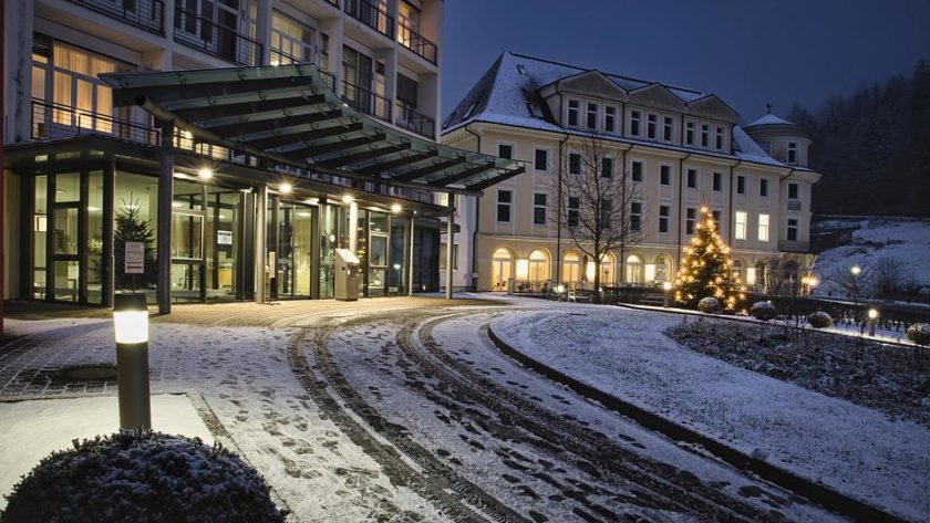 Comment trouver un hébergement à proximité de la station de Plaine-Joux?