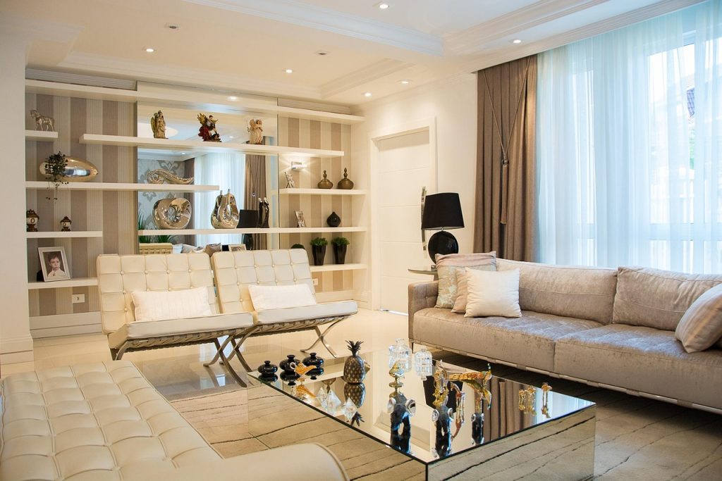 découvrez notre luxury love room, un espace romantique et sophistiqué conçu pour vous offrir une intimité parfaite. profitez d'une ambiance élégante, d'équipements haut de gamme et d'une décoration raffinée pour célébrer vos moments d'amour comme jamais auparavant.