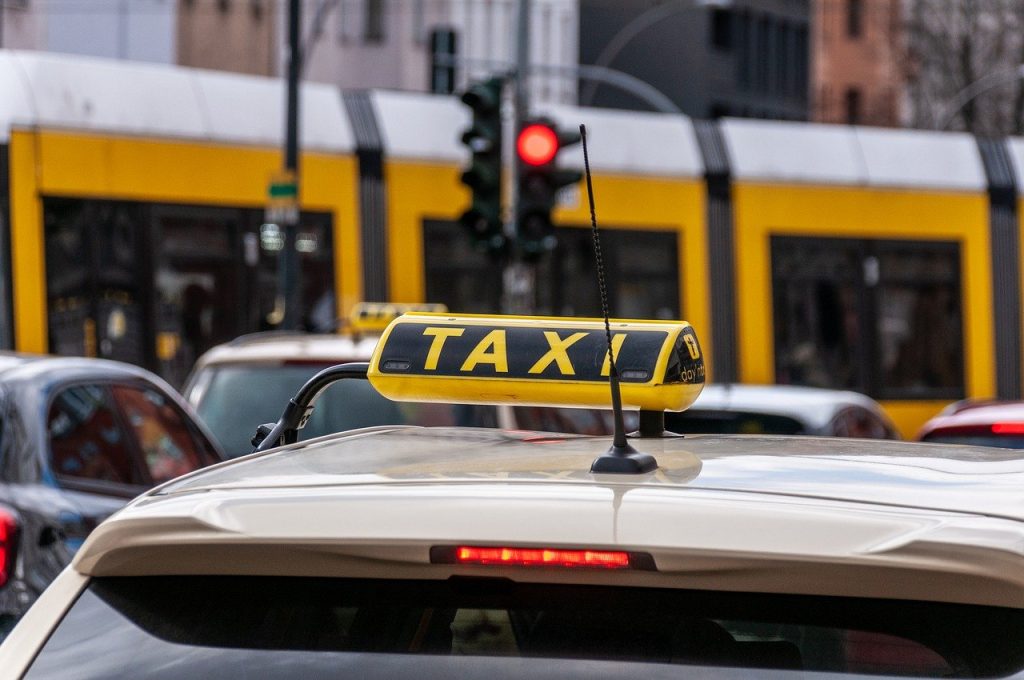découvrez reliable taxi, votre service de transport fiable et pratique, offrant des trajets sécurisés et ponctuels dans toute la ville. réservez dès maintenant pour une expérience de voyage sans tracas !